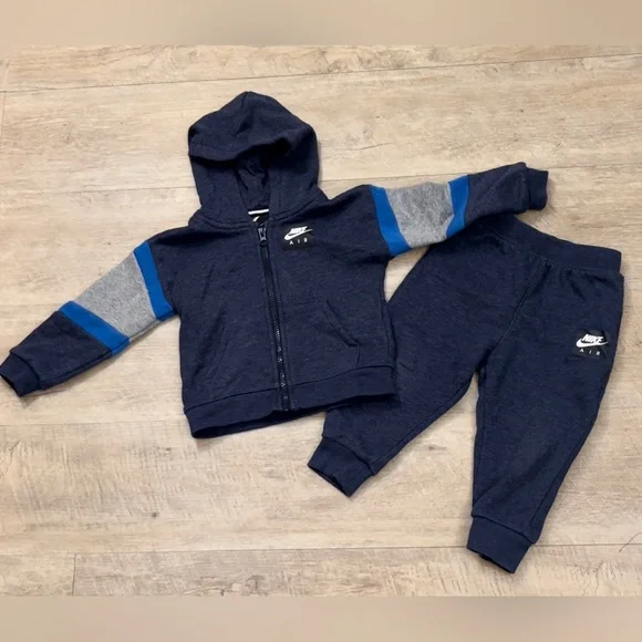 Nike Baby Hoodie and Jogger Set Size 24 months - Picture 2 of 12
